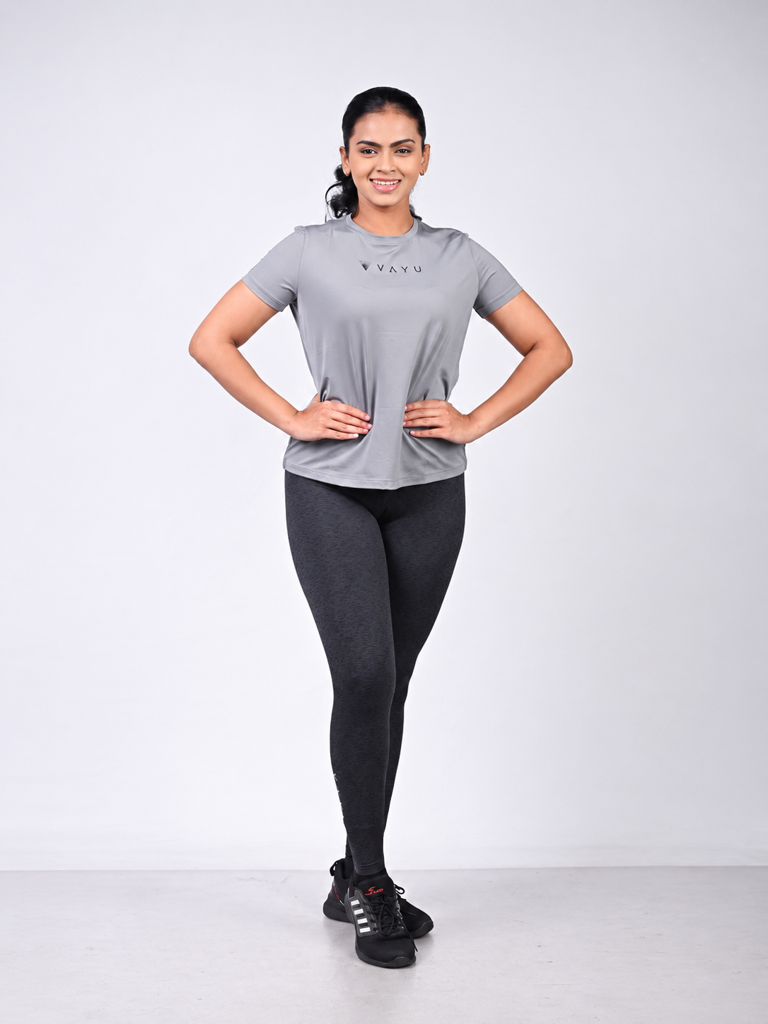 VAYU Women’s Legging – Performance Activewear