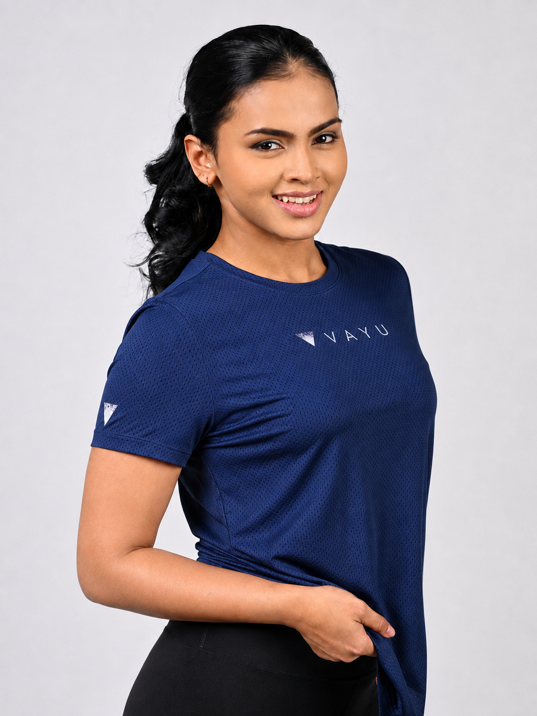 VAYU Women’s Crew Neck T-Shirt – Everyday Performance Activewear