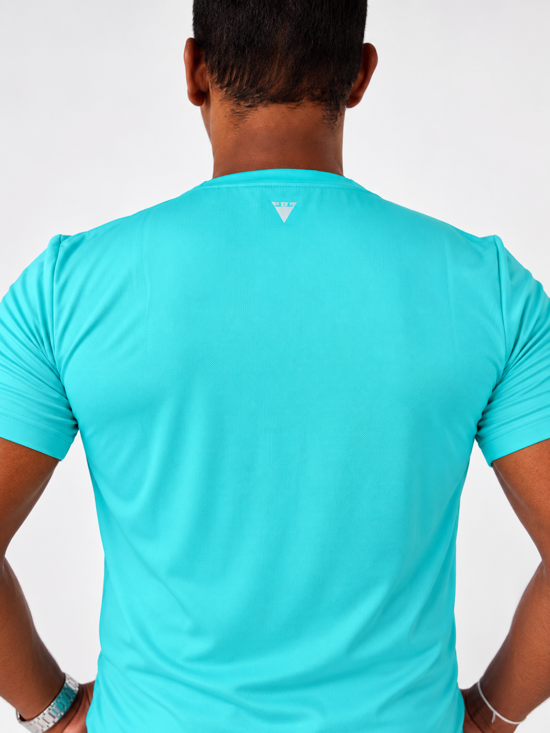 VAYU Men's Crew Neck T-Shirt – Everyday Performance Activewear