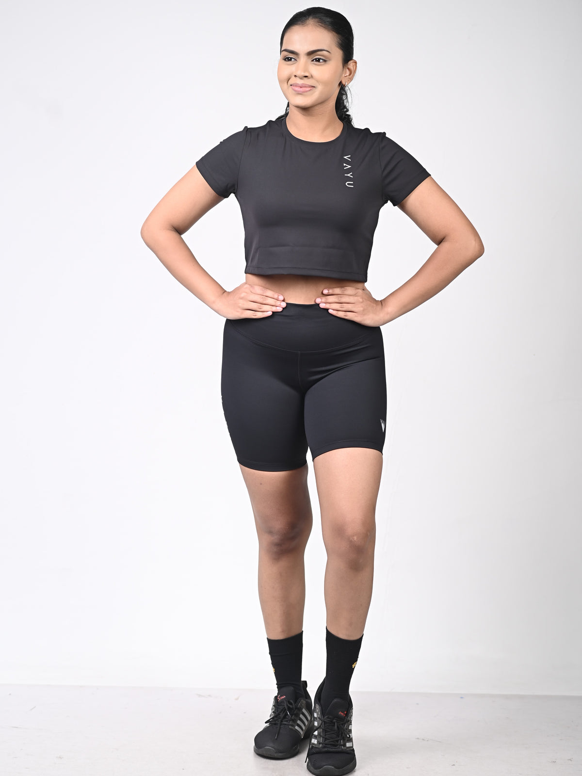 VAYU Women’s Crop Top – Modern Performance Activewear