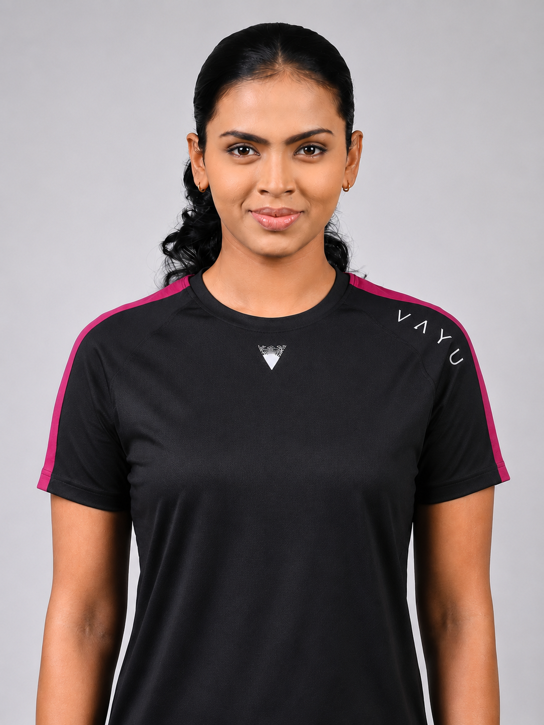 VAYU Women’s Crew Neck T-Shirt – Sri Lankan Heritage Handloom Activewear