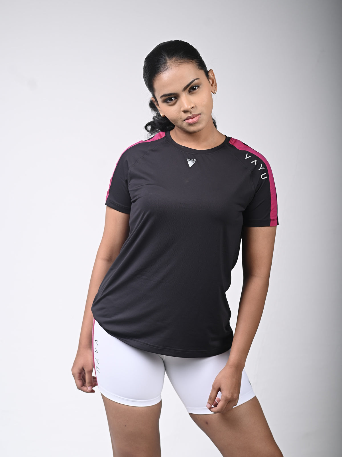 VAYU Women’s Crew Neck T-Shirt – Sri Lankan Heritage Handloom Activewear
