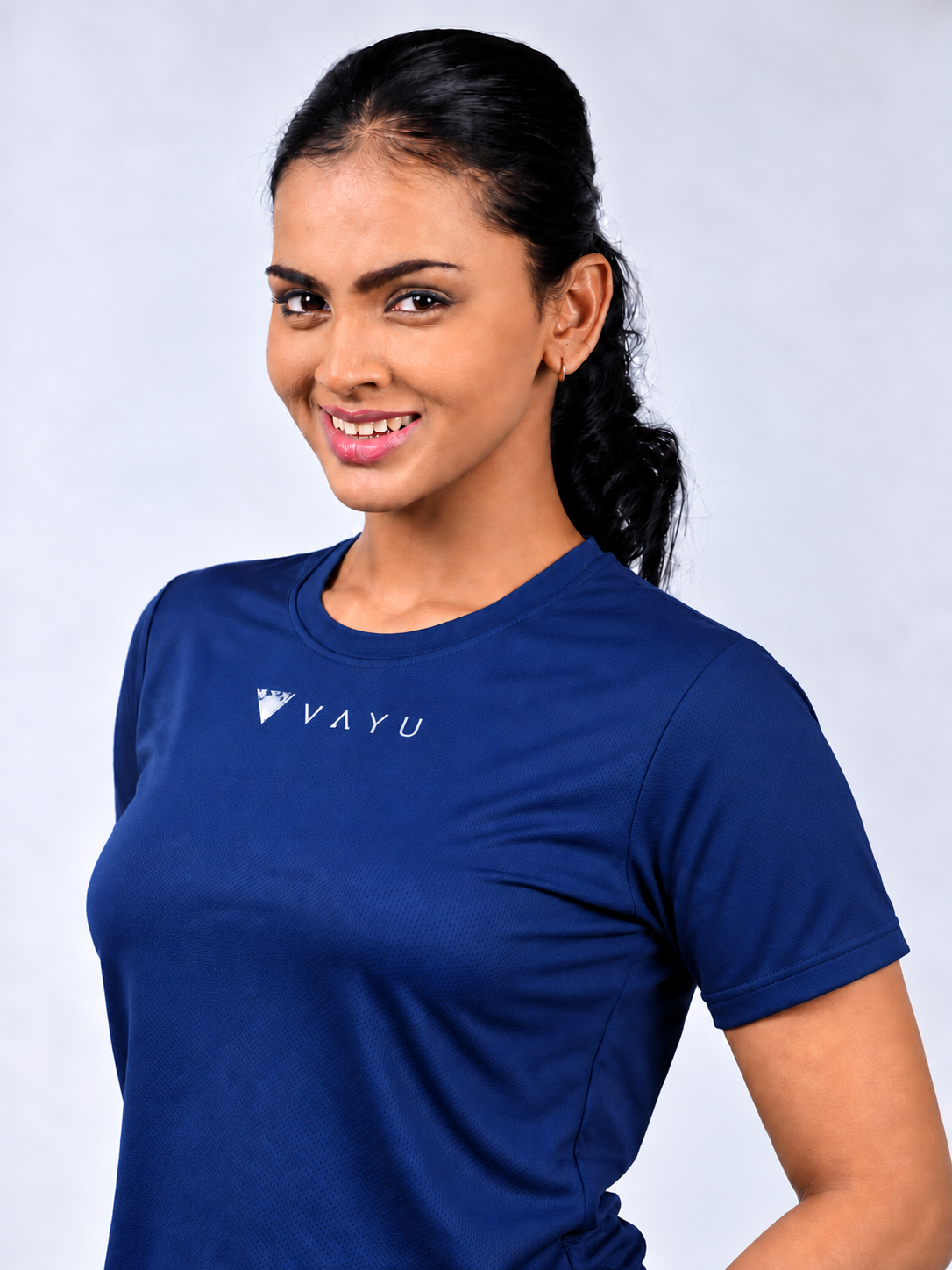 VAYU Women’s Crew Neck T-Shirt – Everyday Performance Activewear