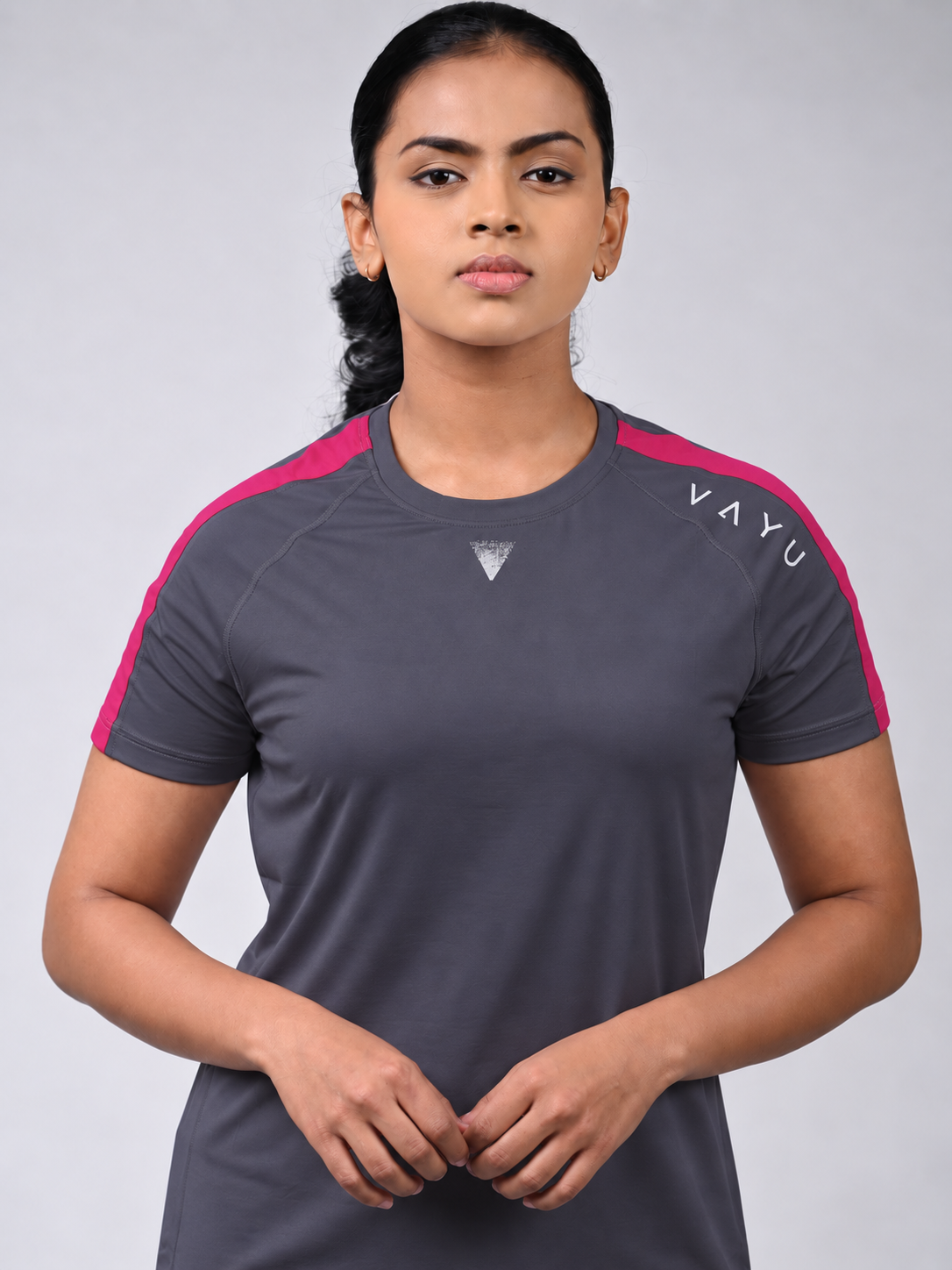 VAYU Women’s Crew Neck T-Shirt – Sri Lankan Heritage Handloom Activewear