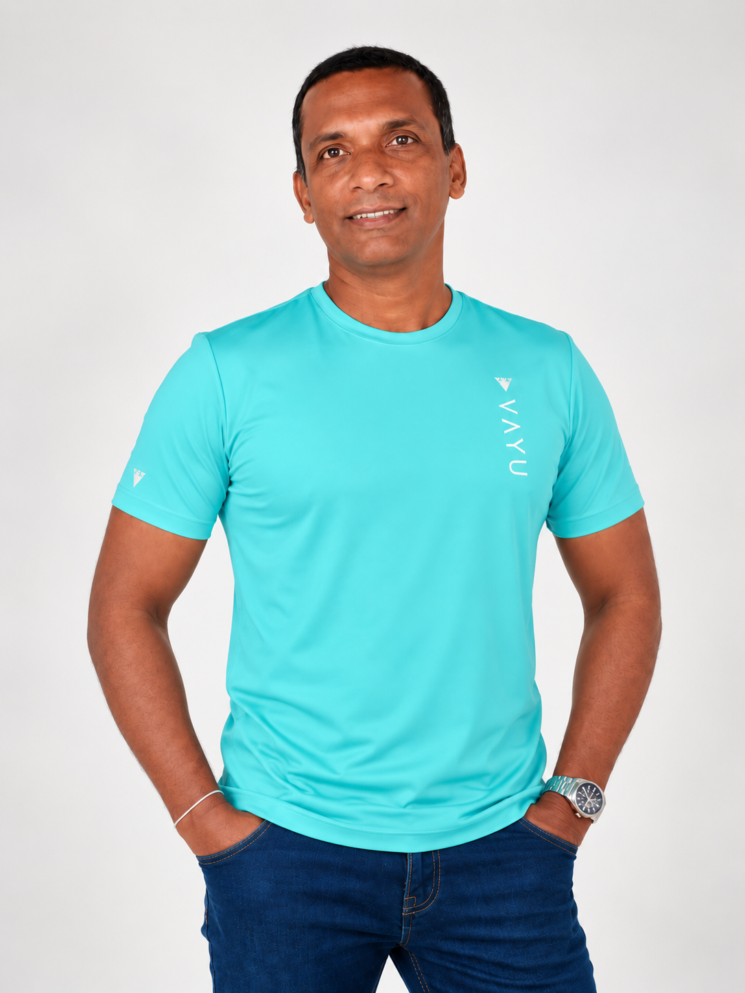 VAYU Men's Crew Neck T-Shirt – Everyday Performance Activewear